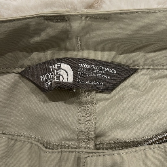 The North Face Pants, Size 2 Regular - Picture 7 of 7